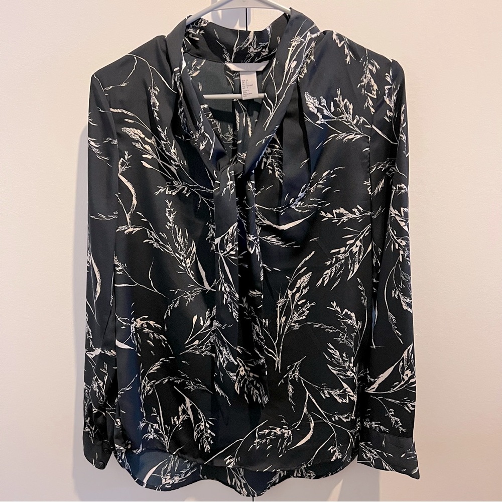 H&M Blouse (Size 4)